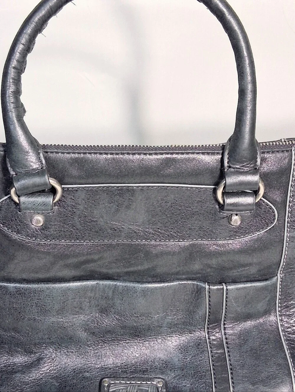 The Sak Genune Black Leather Braided Handles Hobo Interior Zipper Closure Purse